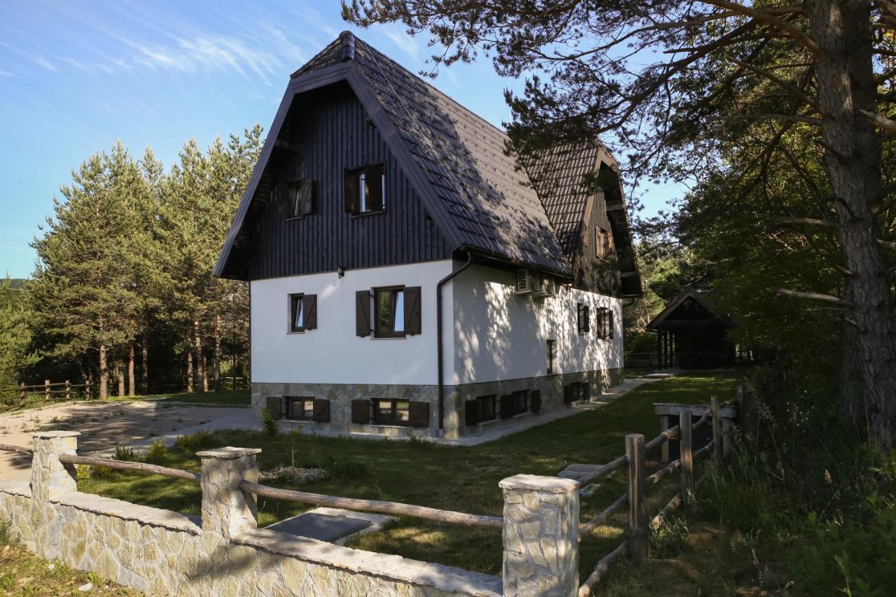 Timber Valley Plitvička Jezera Buitenkant foto
