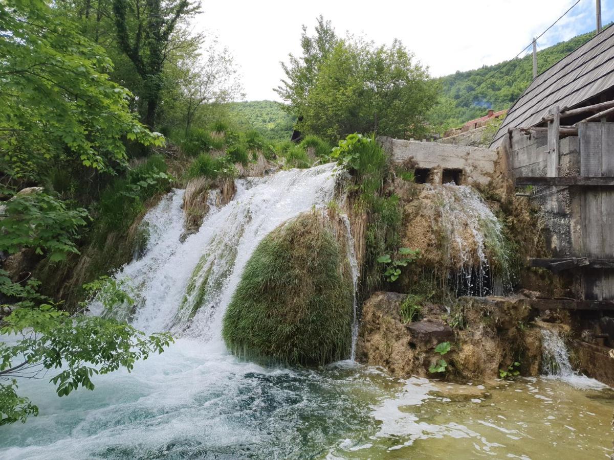 Timber Valley Plitvička Jezera Buitenkant foto